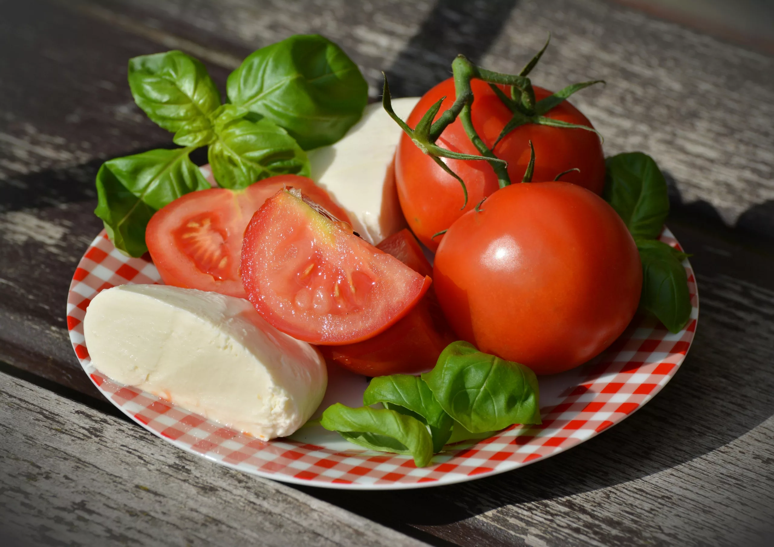 Salade de Tomates et Mozzarella